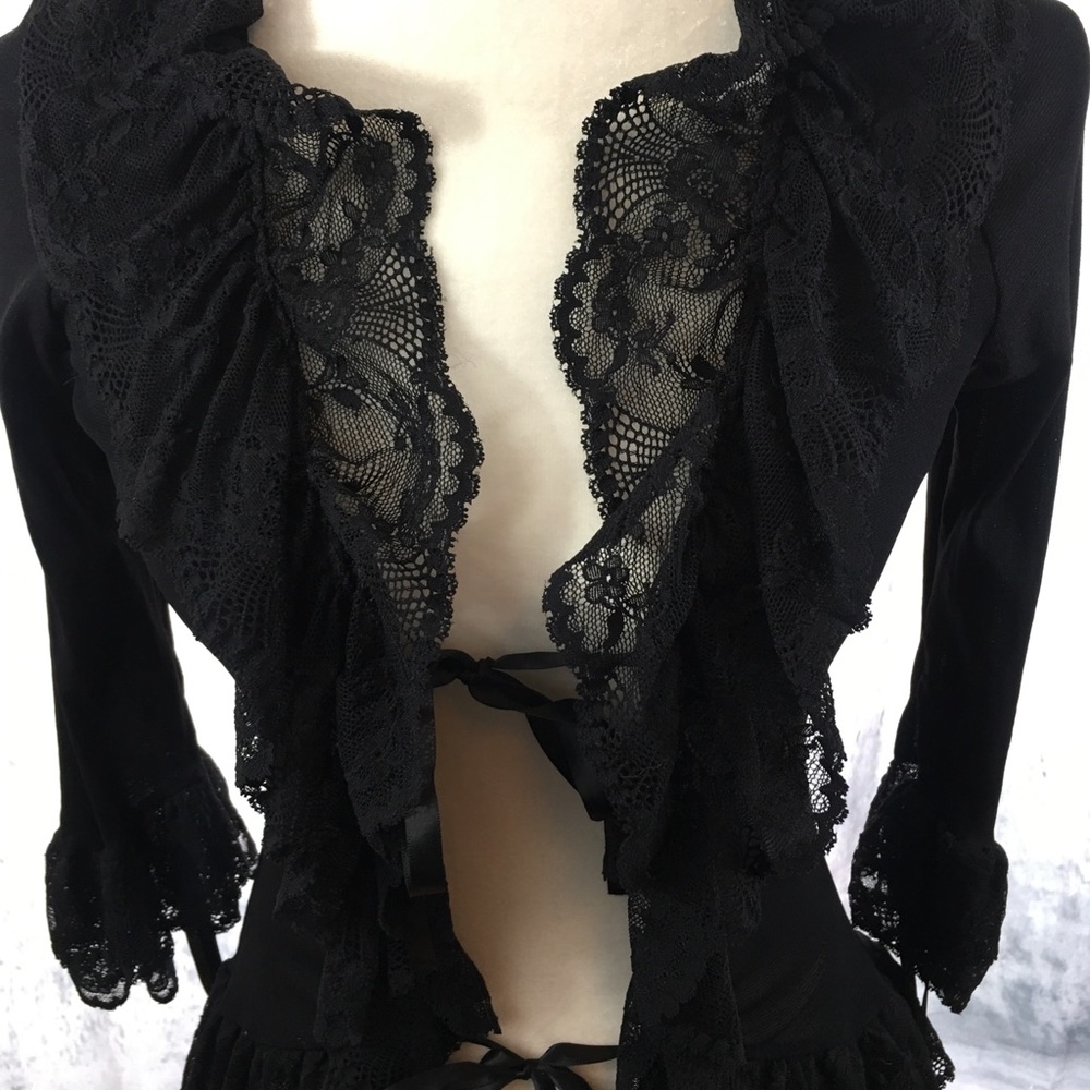 Chic Black Lace Women's Blouse